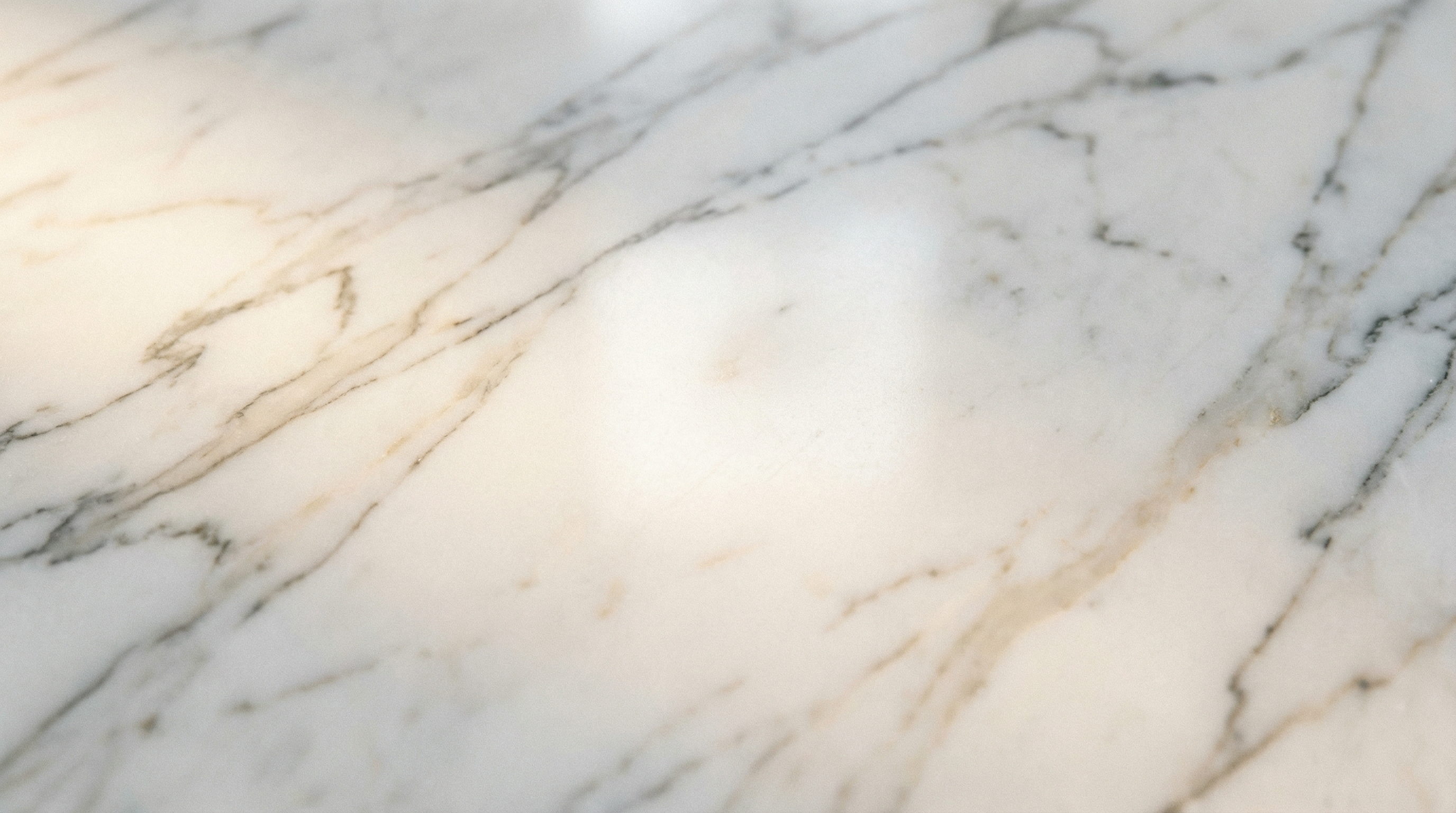 Marbre de Carrare — Neriah matériaux nobles Paris